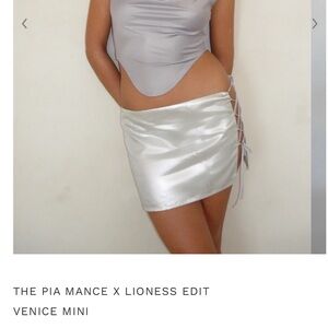 Lioness x Pia Mance mini skirt!